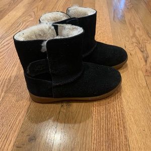 Kid UGG boots